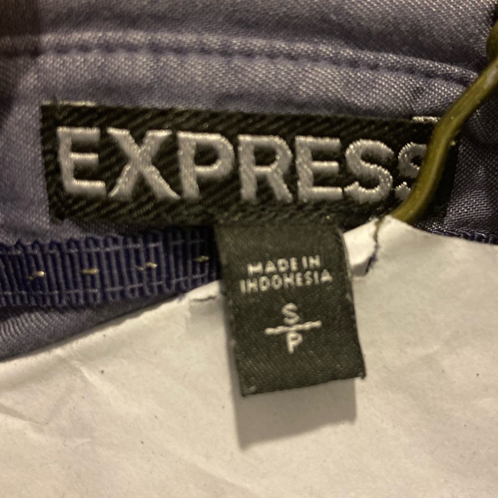 Express V-Neck Button Down - image 5